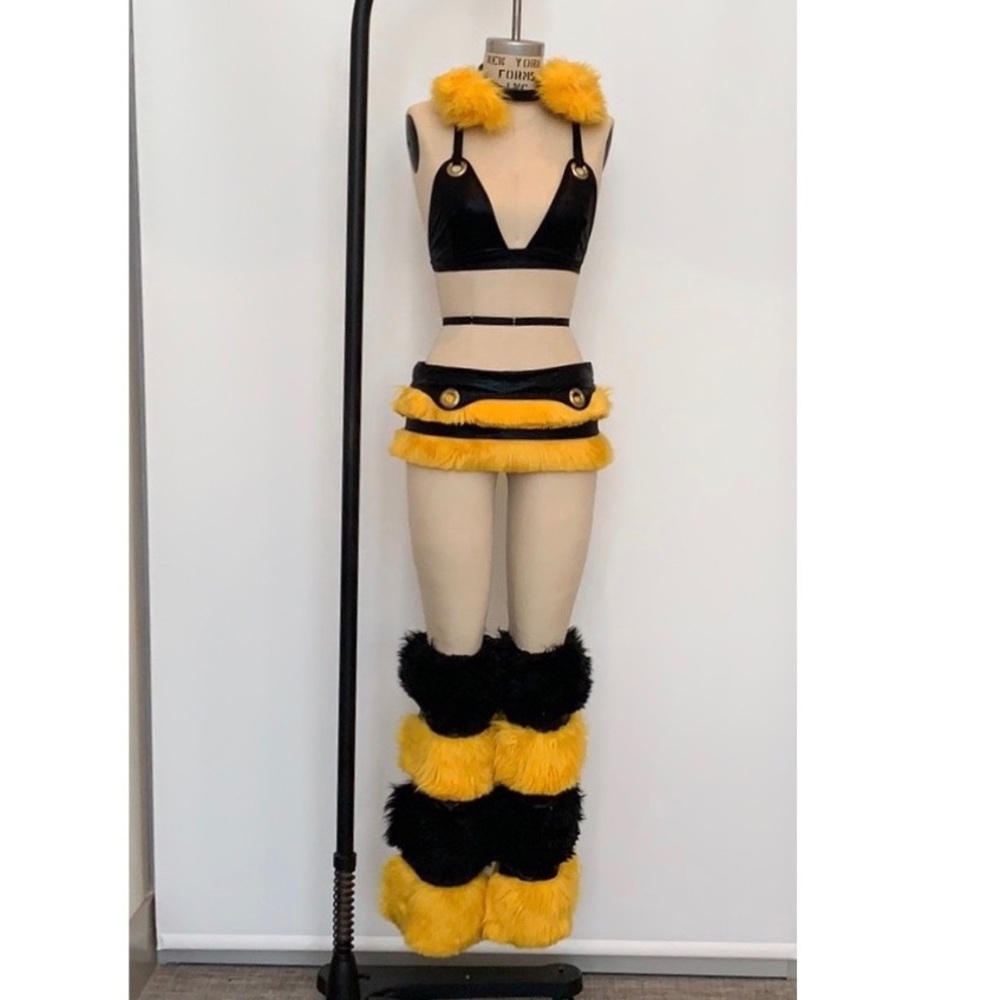 Halloween costume